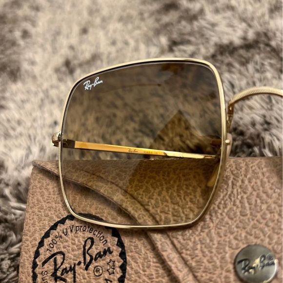 Ray Ban 1971 Square Classics - Picture 2 of 7